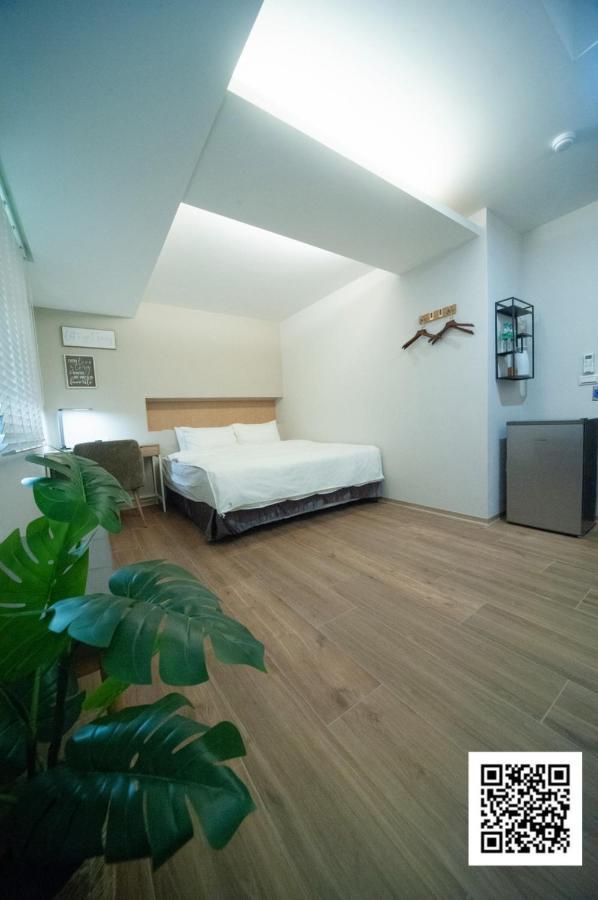 Bed and Breakfast 虎尾小9窩-採自助式入住 Huwei Экстерьер фото