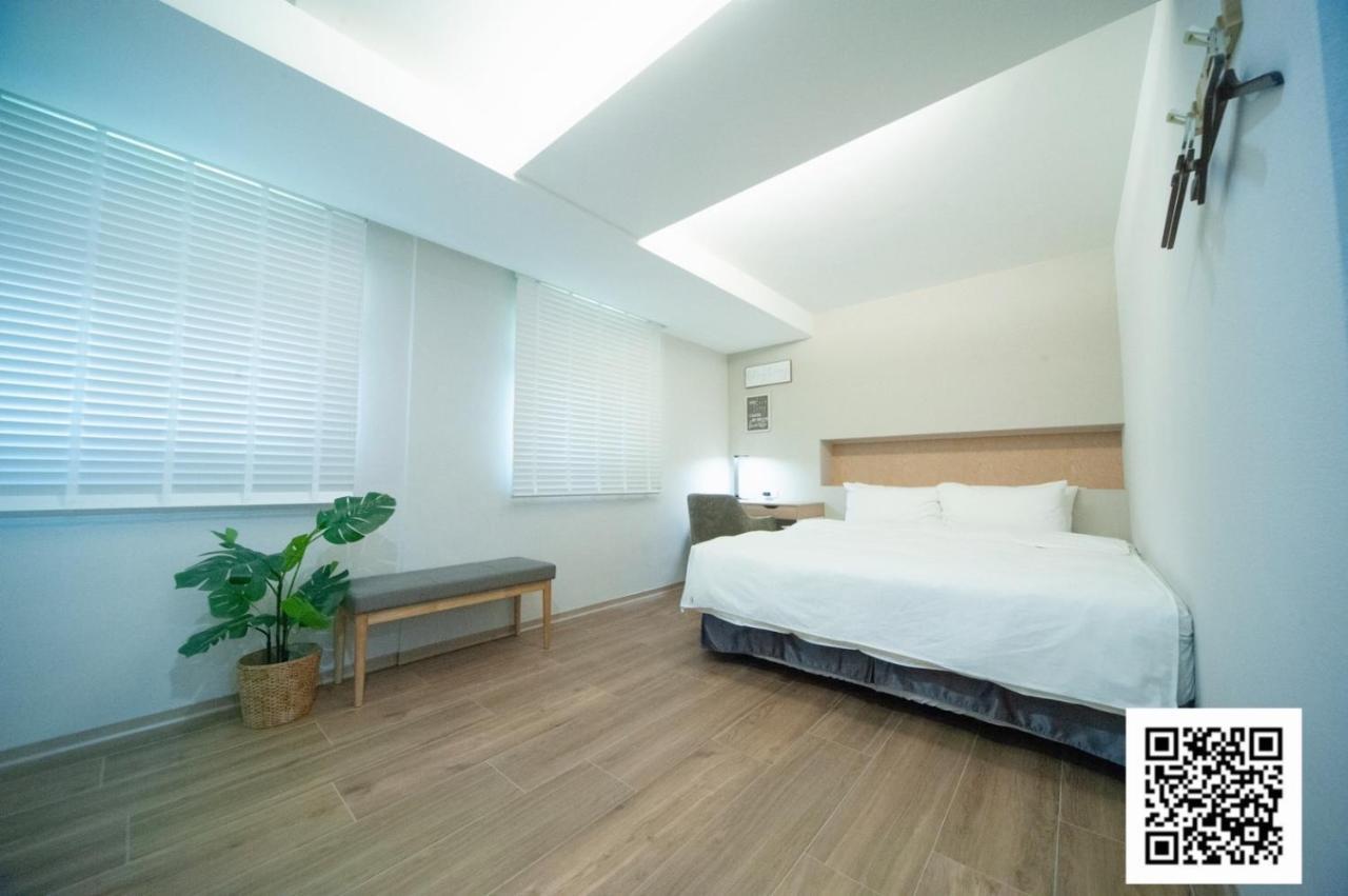 Bed and Breakfast 虎尾小9窩-採自助式入住 Huwei Экстерьер фото